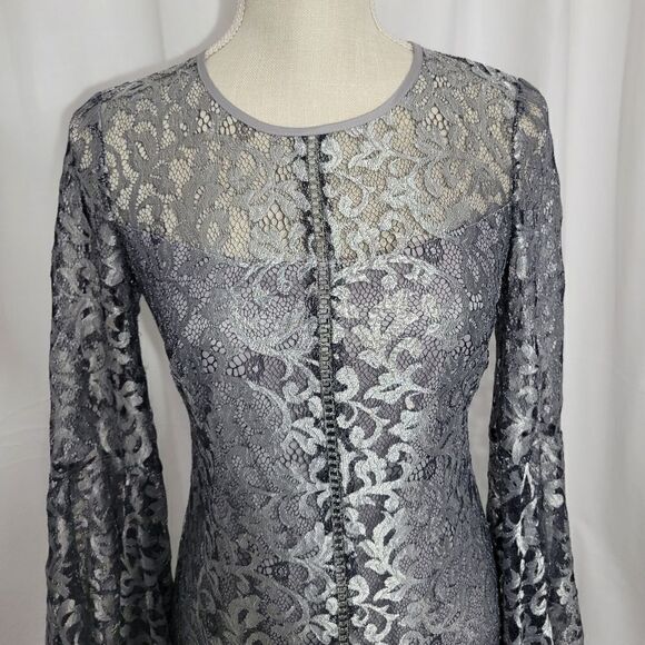 WHBM Metallic Lace Bell-Sleeve Shift Dress Women’s size 0 - Picture 5 of 14